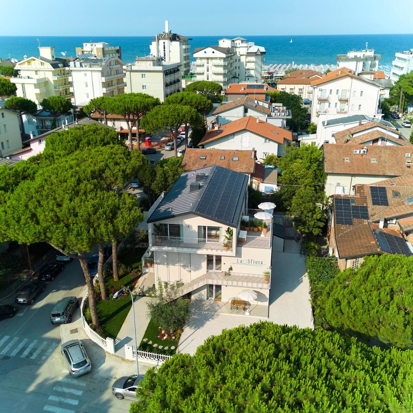 La Sfiora B&B Cervia Luaran gambar